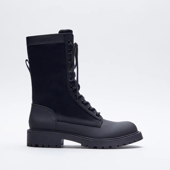 NWT. Zara Low Heel Rubberized Ankle Boots. Size 8 - Picture 1 of 7